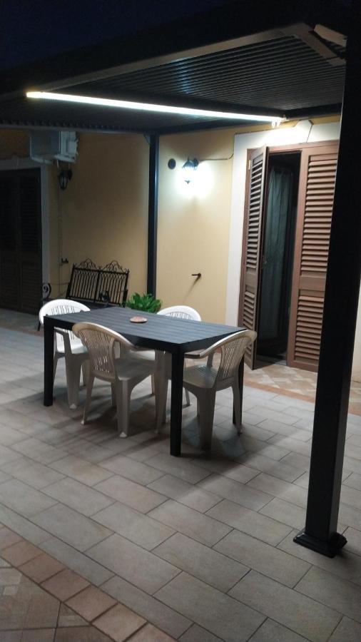 Villa La Terra Patrizia Nicolosi Exterior foto